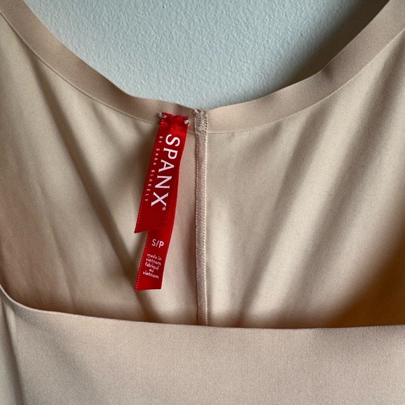 SPANXsculpt™ OnCore Open-Bust Mid-Thigh Bodysuit Seamless Nude Shapewear size S - Picture 4 of 10